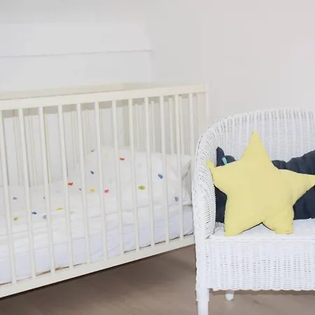 펜션 Le 44 - Au Calme Avec Jardin, Proche De 나무르