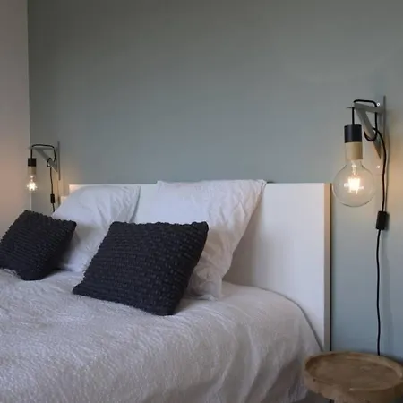 펜션 Le 44 - Au Calme Avec Jardin, Proche De 나무르